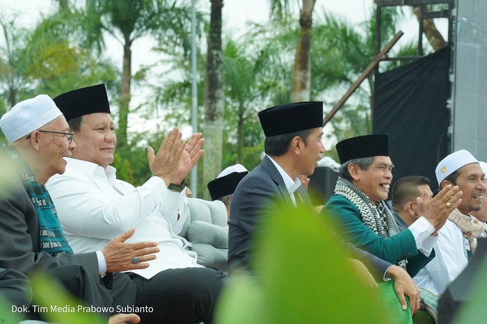Presiden Joko Widodo bersama Menteri Pertahanan Prabowo Subianto. (Dok. Tim Media Prabowo)