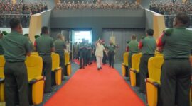Menteri Pertahanan RI Prabowo Subianto melaksanakan kunjungan kerja ke wilayah Korem 091/Aji Surya Natakesuma (ASN) Kodam VI/Mulawarman. (Dok. Tim Media Prabowo Subianto)