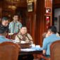 Menteri Pertahanan Prabowo Subianto menerima kunjungan Kepala Staf Angkatan Laut (KSAL) Laksamana TNI Muhammad Ali. (Dok. Tim Media Prabowo)